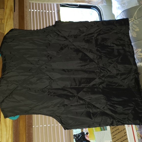 Quilted Vest - Picture 7 of 7